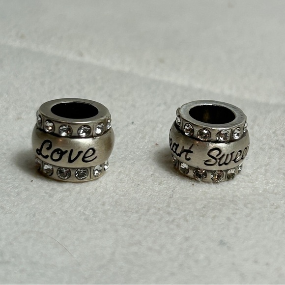 Brighton Love & Sweetheart Beads Brushed Silver Plated Swarovski Crystals 7/16" - Picture 2 of 14